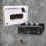 Behringer U-Phoria UM2